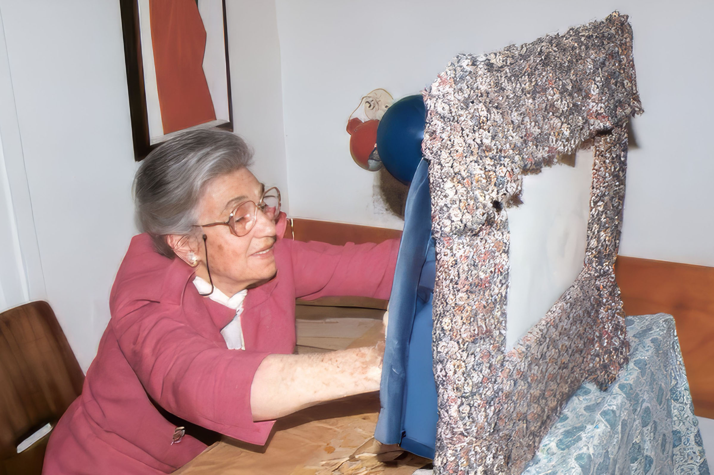 סבתא שרה מציגה את הצלליות ביום הולדת